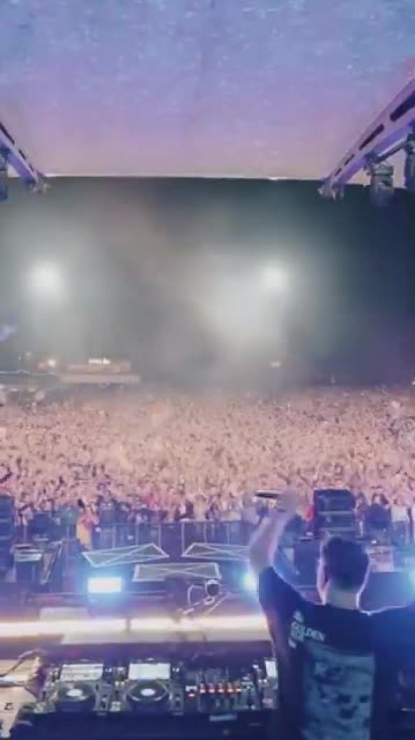 Dimitri Vegas & Like Mike & Tiësto & Dido & W&W - Thank You (Not So Bad)